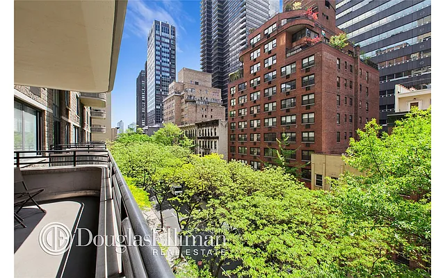 Sold by Douglas Elliman | media 15