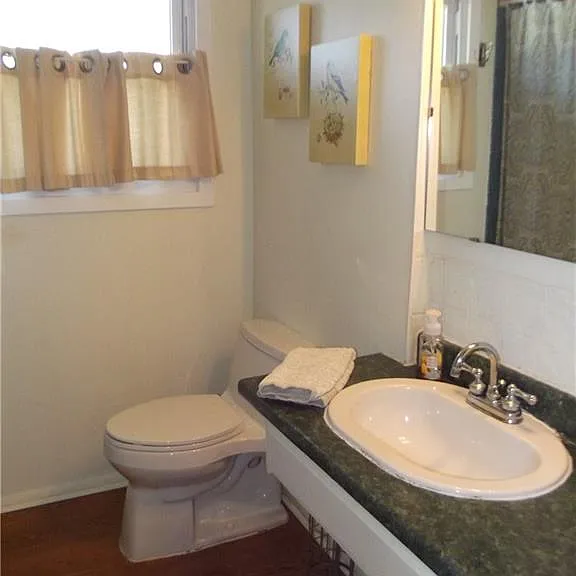 2217 Glenwood Ln — Photo 6