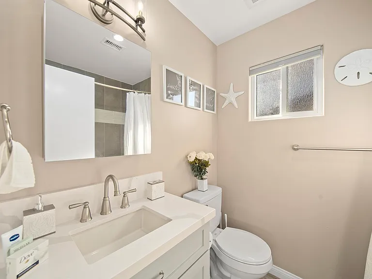 6059 Edgewater St — Photo 21