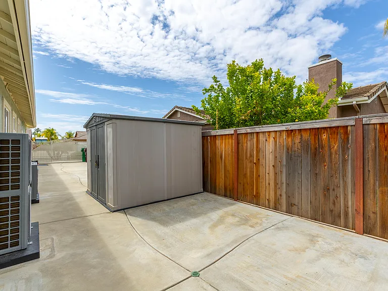 41717 Mesquite Ln — Photo 16