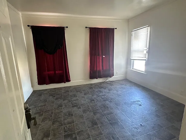 1930 Lafayette St #23 — Photo 5