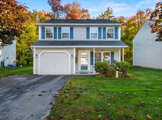 90 Juniper Ln UNIT 90, Tewksbury, MA 01876