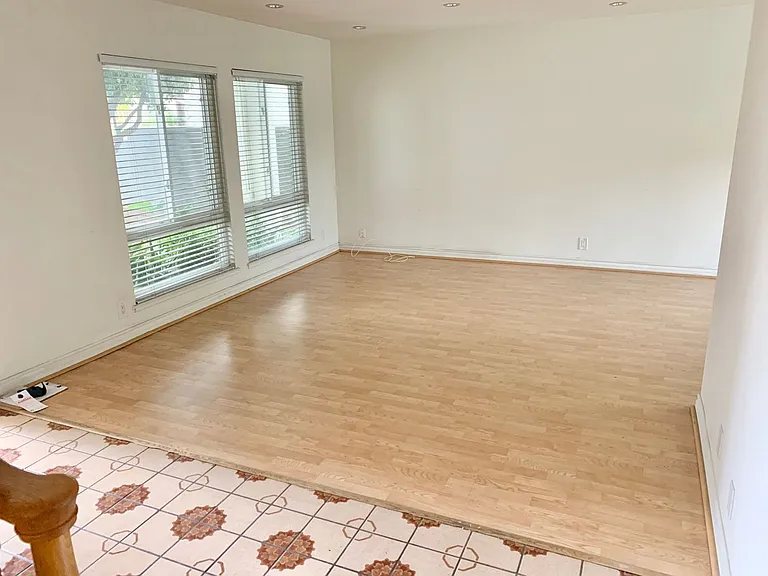 3491 Eboe St — Photo 6