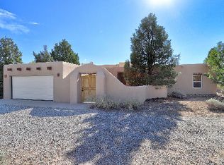 835 Camino De La Tierra, Corrales, NM 87048