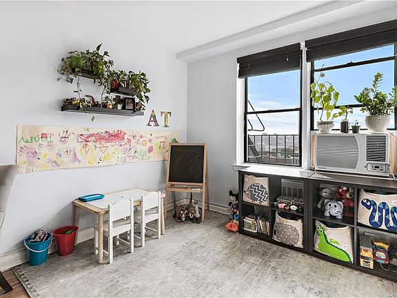 5th image of 3840 Greystone Ave APT 5P