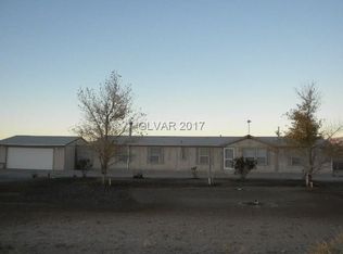 800 Starlight Dr, Pahrump, NV 89048