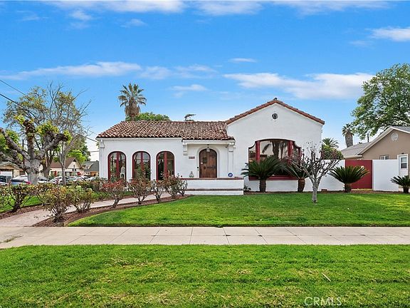 2nd image of 4202 University Ave