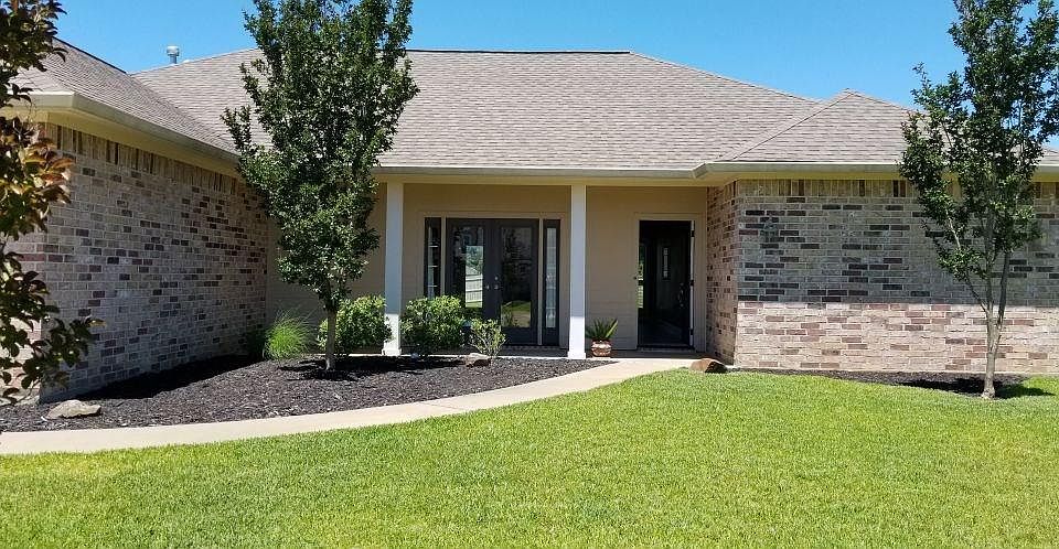 2nd image of 247 Boulder Ln