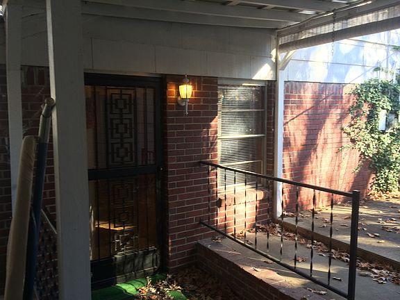 Side entry from garage