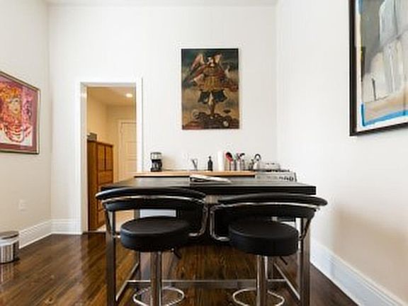 4th image of 3131 Dauphine St #2