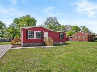 1708 E 29th St, Des Moines, IA 50317