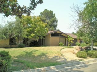 1594 S Adler Ave, Fresno, CA 93727