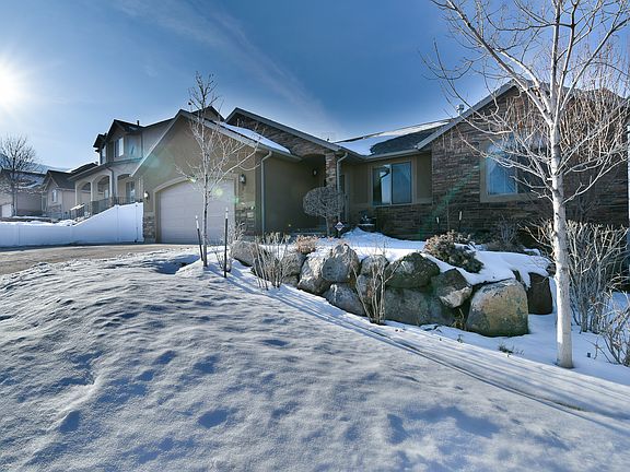 3rd image of 14358 S Arcadia Rose Ln