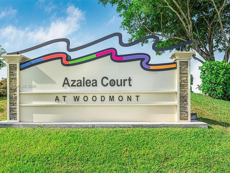 8770 Azalea Ct #203 — Photo 32