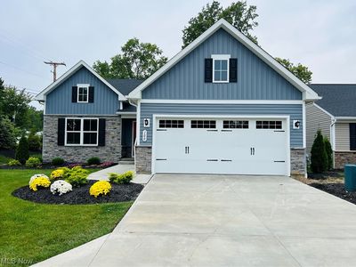 100 Eagle Cir, Amherst, OH, 44001