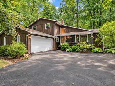 7370 Ledgewood Dr, Kirtland, OH, 44094