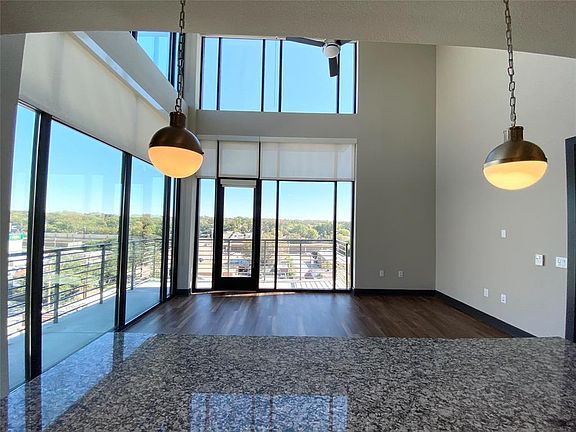 4th image of 4804 McKinney Ave #624