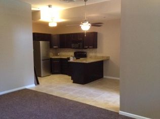 410 Main St APT 1C, Lemont, IL 60439