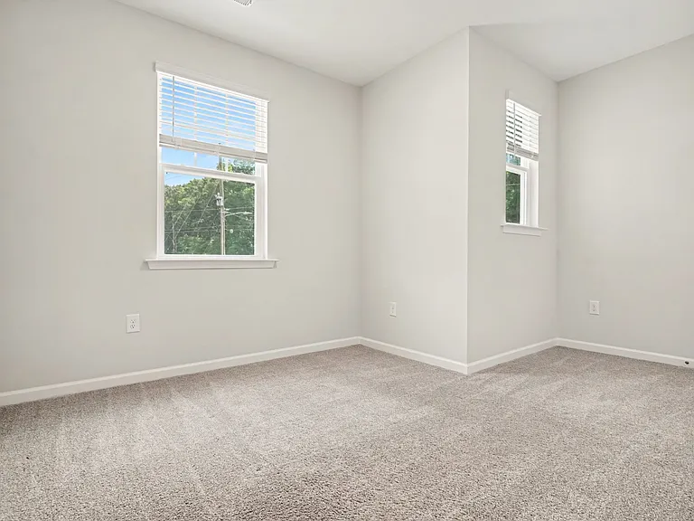 2201 Big Sky Ln — Photo 12