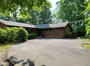 283 Pipe Stave Hollow Rd, Miller place, NY 11764