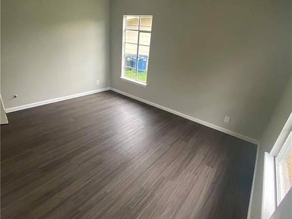 4th image of 4921 Gabriel Dr