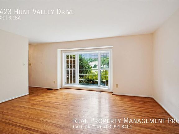2nd image of 8423 Hunt Valley Dr