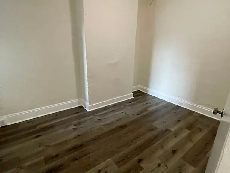 2941 Clifton Ave — Photo 7