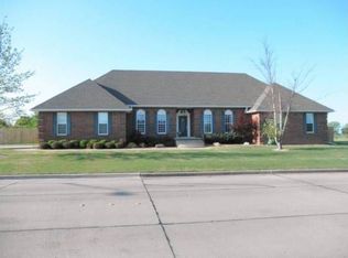 2608 Windsor Rd, Ponca City, OK 74601
