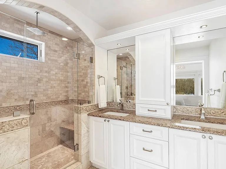 98 Spring Pond Ln — Photo 24