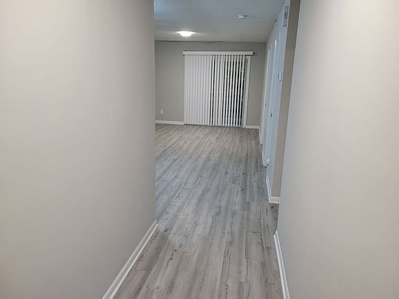 2nd image of 3117 Woodpecker Ct