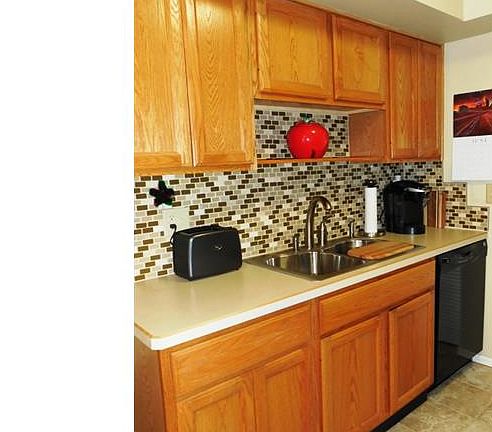 5th image of 20367 Williamsburg Ct #223C