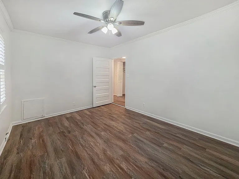1111 Lawton Pl SW #A — Photo 11
