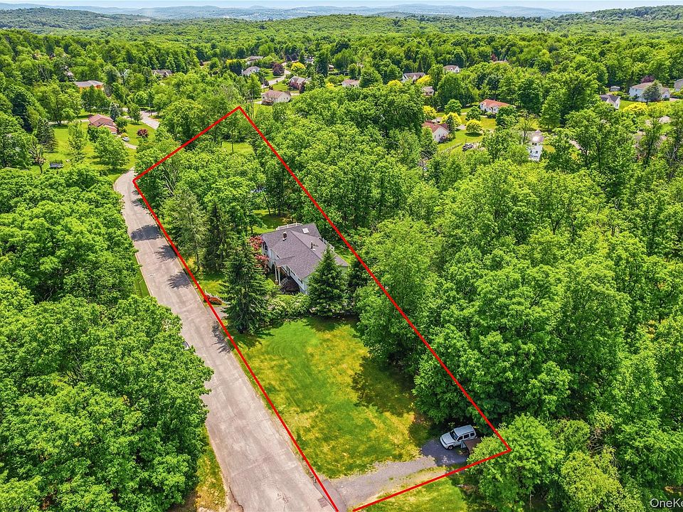 1st image of 27 Van Tassel Court