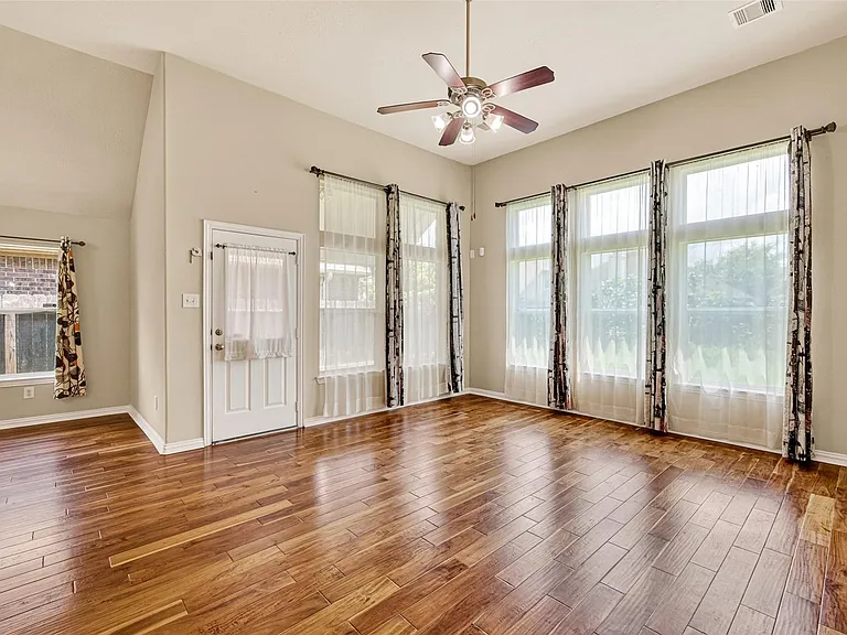 2410 Horned Owl Dr — Photo 14