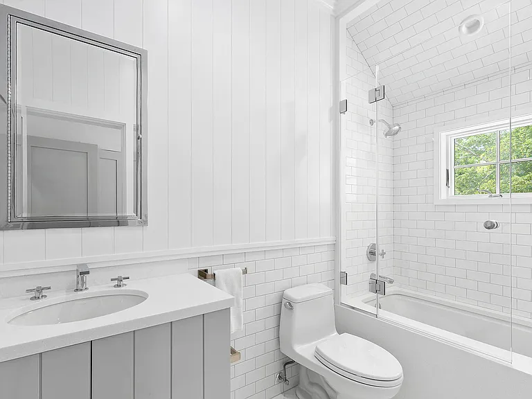 62 Osborne Ln — Photo 22