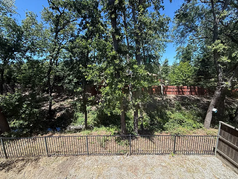 2583 Meadow Ln — Photo 28