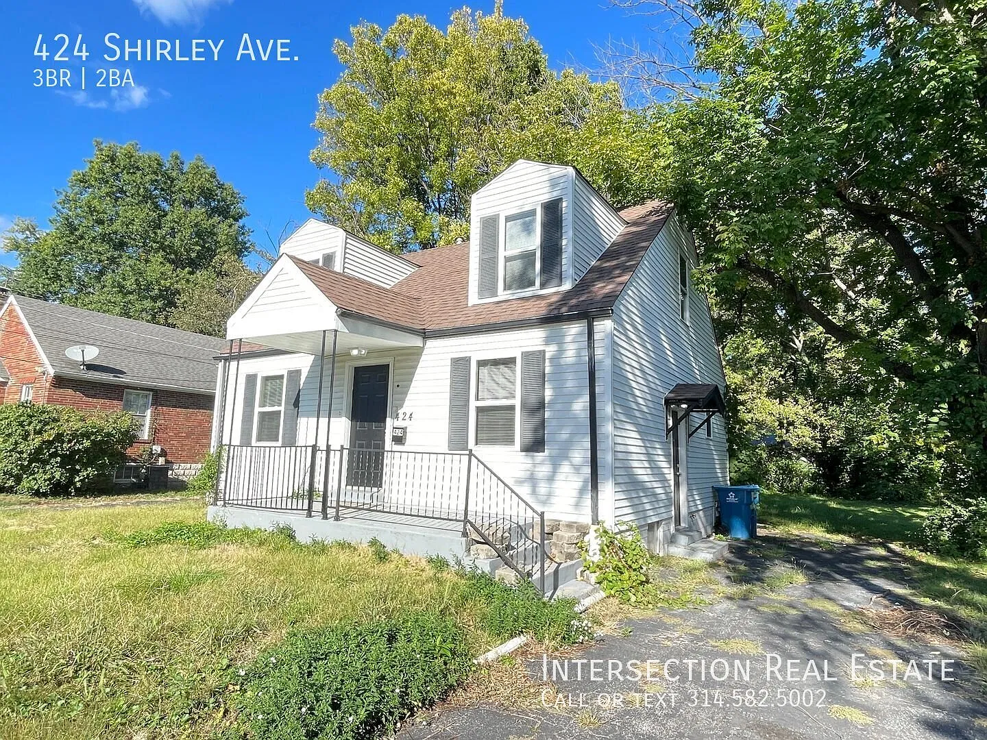 Beautifully Renovated 3Bed/2Bath Home in Ferguson, MO — Photo 2