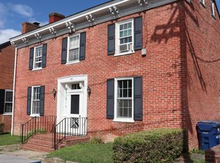 105 N Church St APT 1, Berryville, VA 22611
