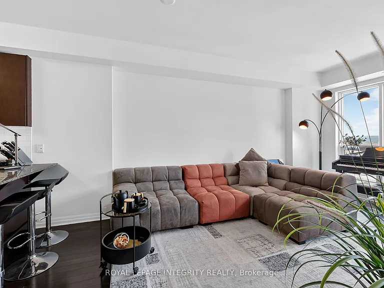 242 Rideau St #2505 — Photo 19