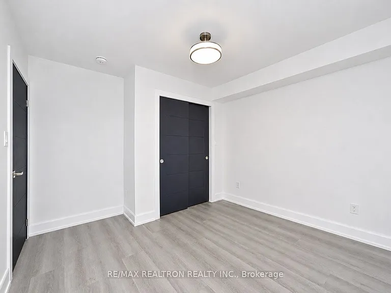 230 Boon Ave #4 — Photo 13