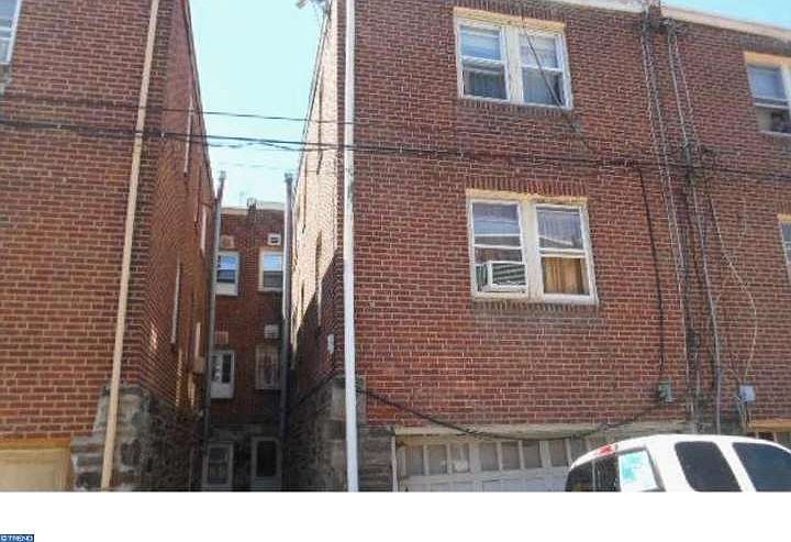 2nd image of 2209 N Salford St