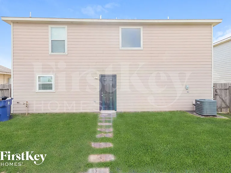 2621 Marlin Dr — Photo 13