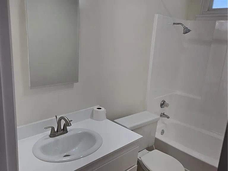 7040 Auburn Way — Photo 7