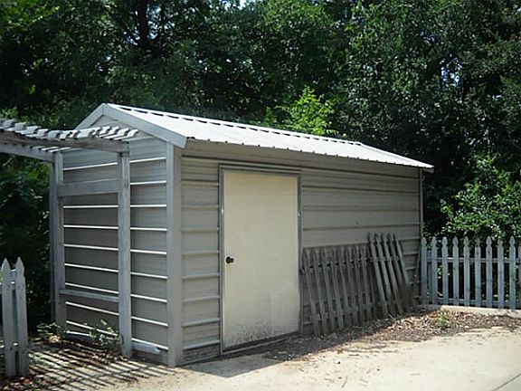 3rd image of 2184 Brady Dr