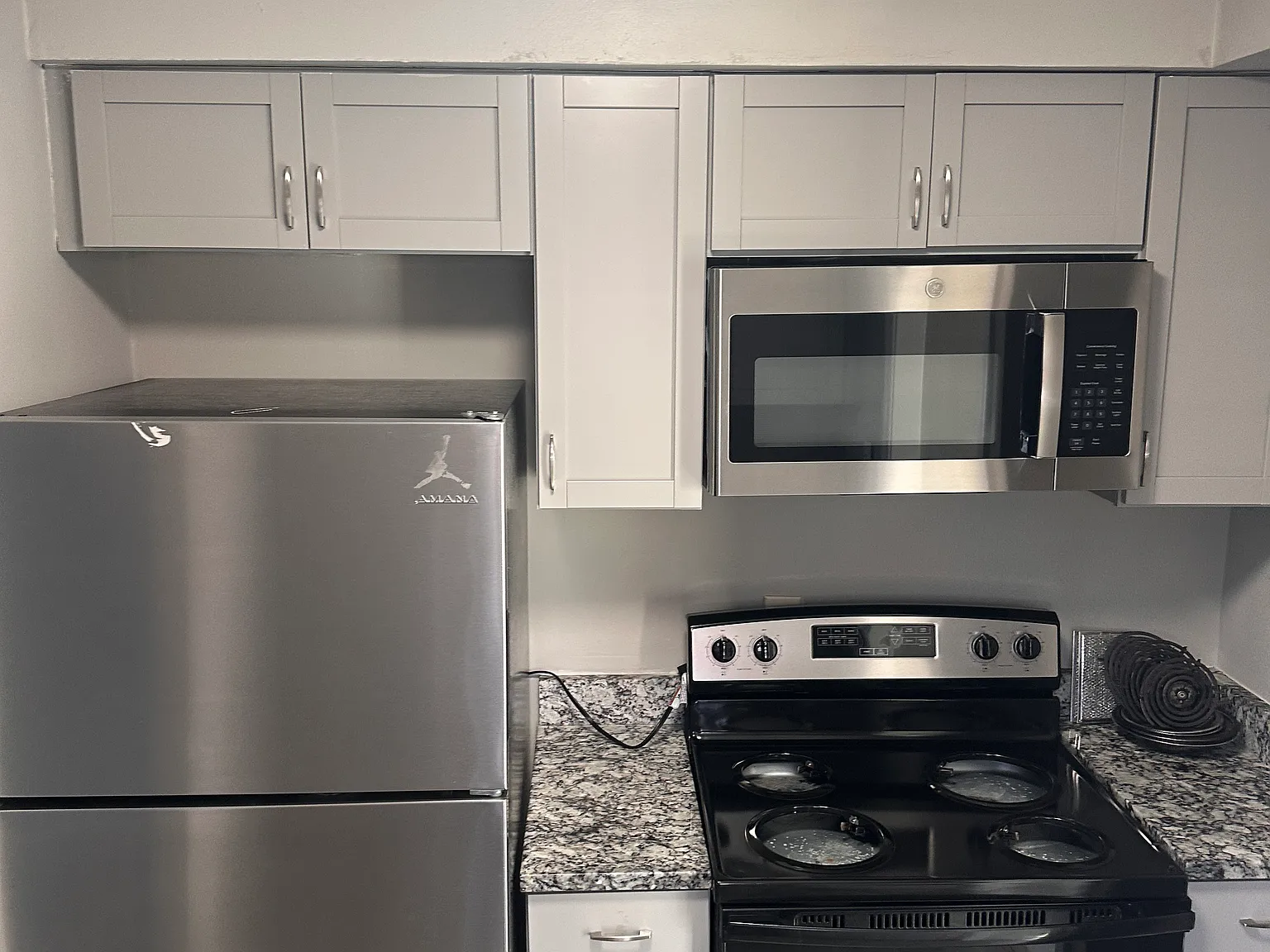 3 bed, 1450 sqft, $2,200 — Photo 1