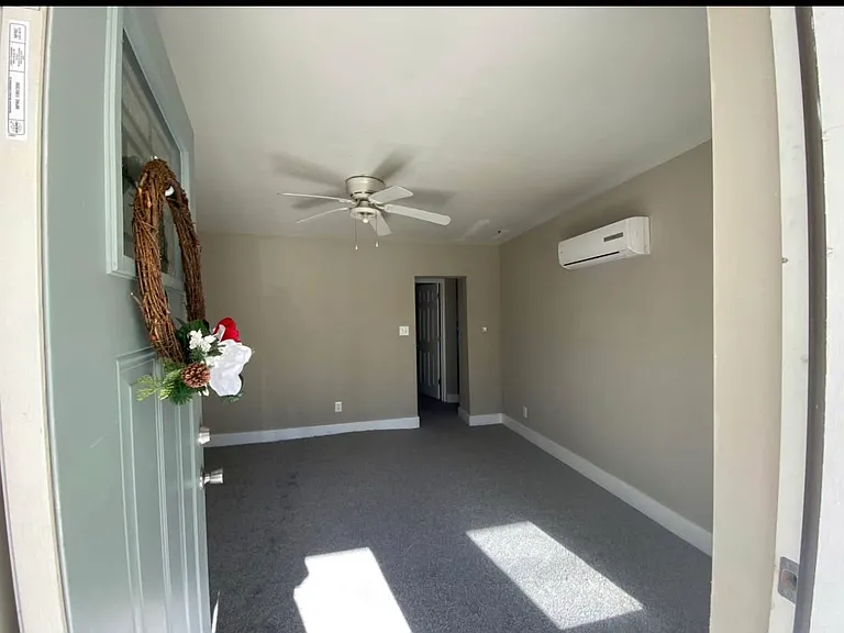 120 Adams St #2 — Photo 4