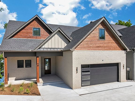 3rd image of 19 Jones Cir