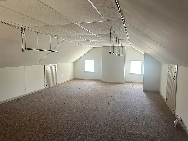 6393 Glatfelters Station Rd — Photo 16