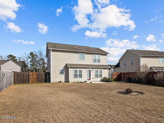5th image of 2207 Great Laurel Court