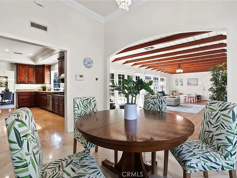 2821 Copa De Oro Dr — Photo 16